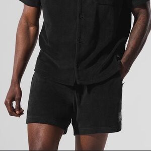 ALO Yoga Black Men's Shorts